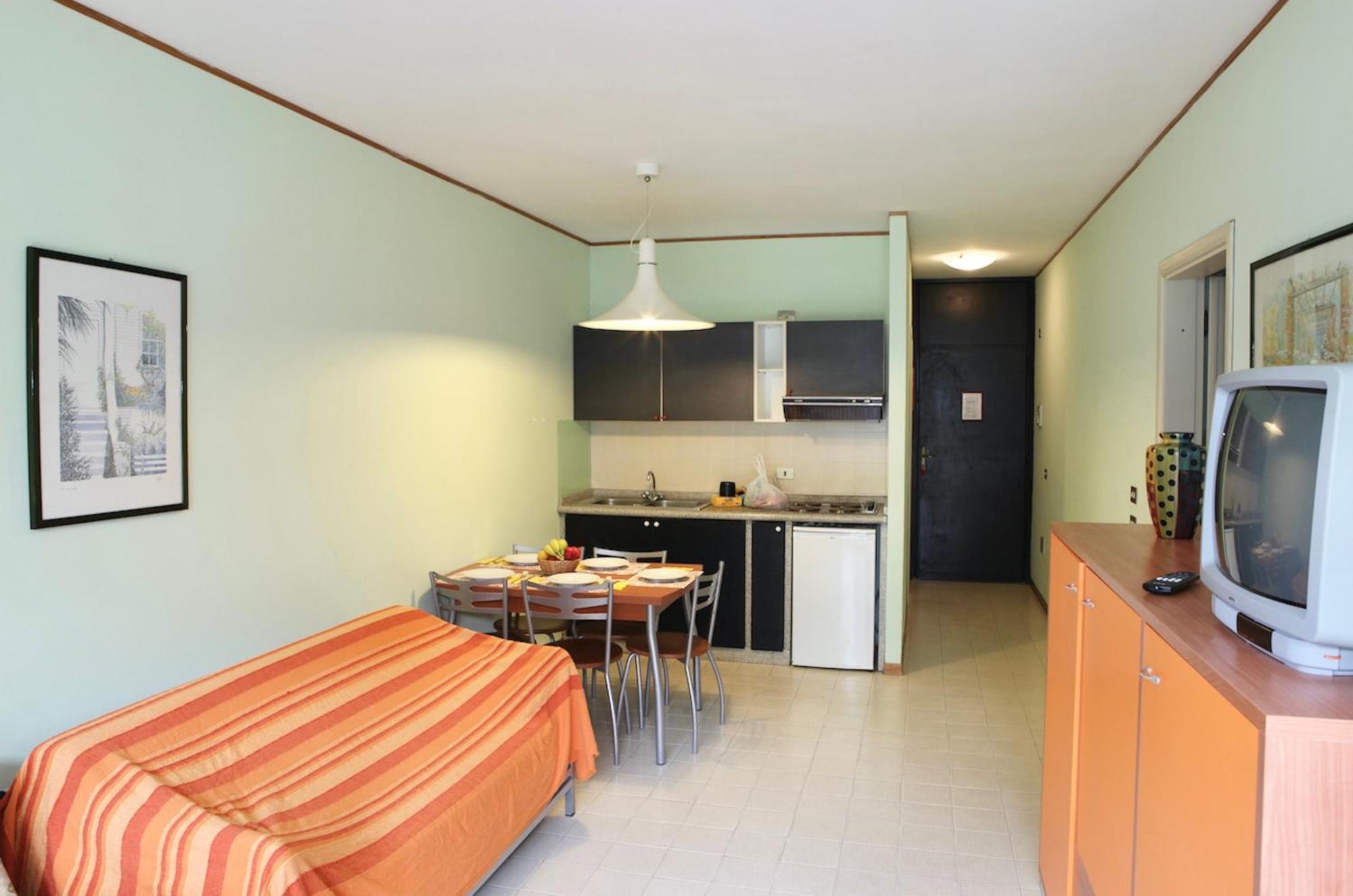 Isstravel, Holiday Homes In Marina Di Bibbona From 400 To 900 Meters From The Sea, Apartments 6 Beds With Private Outdoor Area Exterior foto